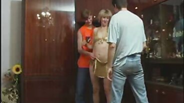 Film Legs On Shoulders avec la film amateur gratuit passionnée Jane Wilde d'Evil Angel