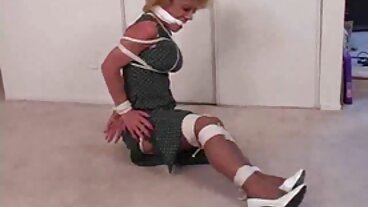 Vidéo Long video amateur gratuit porno Legs avec la séduisante Isabella Nice de Hard X