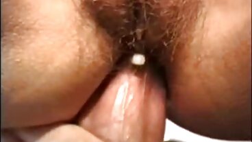 Cowgirl sexe avec la passionnée Emily de Team extrait video amateur Skeet