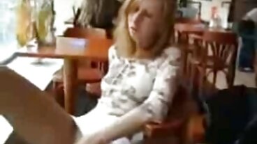 Porno en levrette film porno amateur lesbienne avec la séduisante Lana Roy de LetsDoeIt