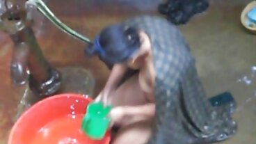 In The Bed porn avec la préfète film amateur érotique Lacy Lennon de Property Sex