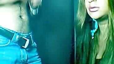 Action interraciale avec la passionnée Cali films sexe amateur Caliente de Dogfart Network