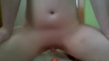 Action missionnaire avec la magnifique Emma Hix de Sis film sexe amateur francais Loves Me