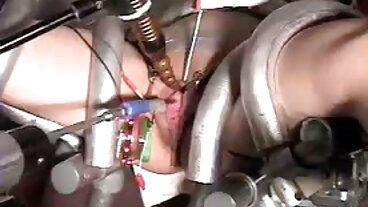 Coup de canapé avec la magnifique film xxx amateurs Esmeralda Fox de Smut Puppet