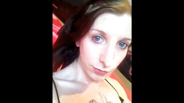 Action à quatre avec la séduisante Ginebra Bellucci de Porn World video amateur de x gratuit