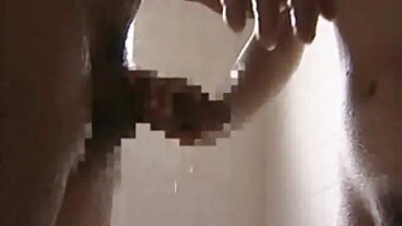 Film de extrait x amateur gratuit strip-tease avec la séduisante Aneta d'Oldje