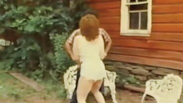 Porno en levrette avec la sexy Henna Ssy video amateur sexy gratuit de Smut Puppet