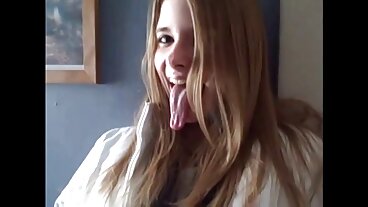 Action de longues jambes video amateur porno francais avec la chaude Nicole Black de Perfect Gonzo